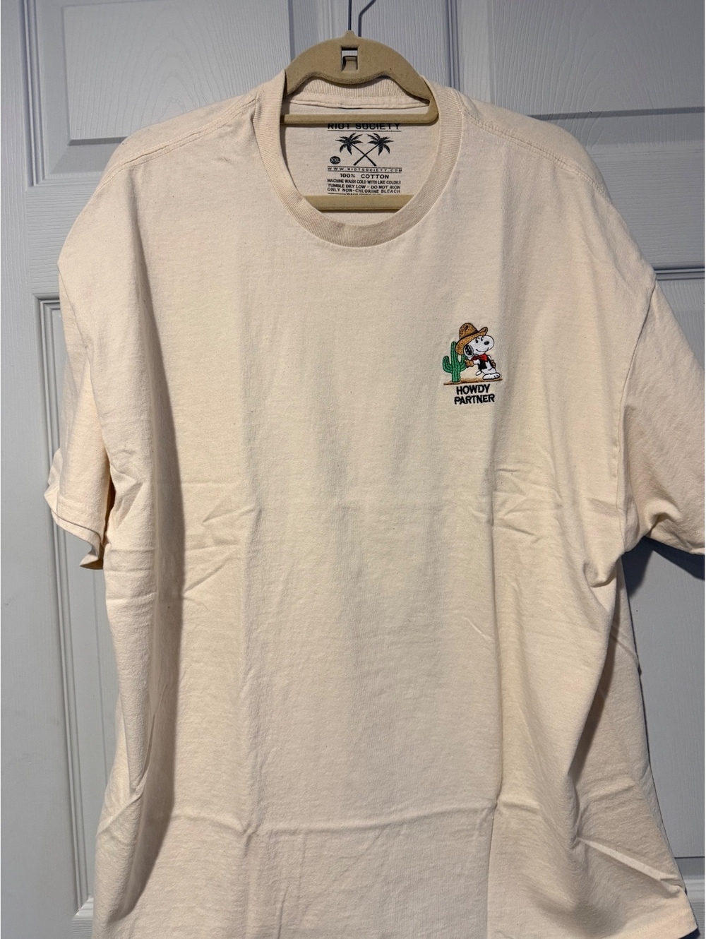 Riot Society Howdy Partner graphic T-shirt